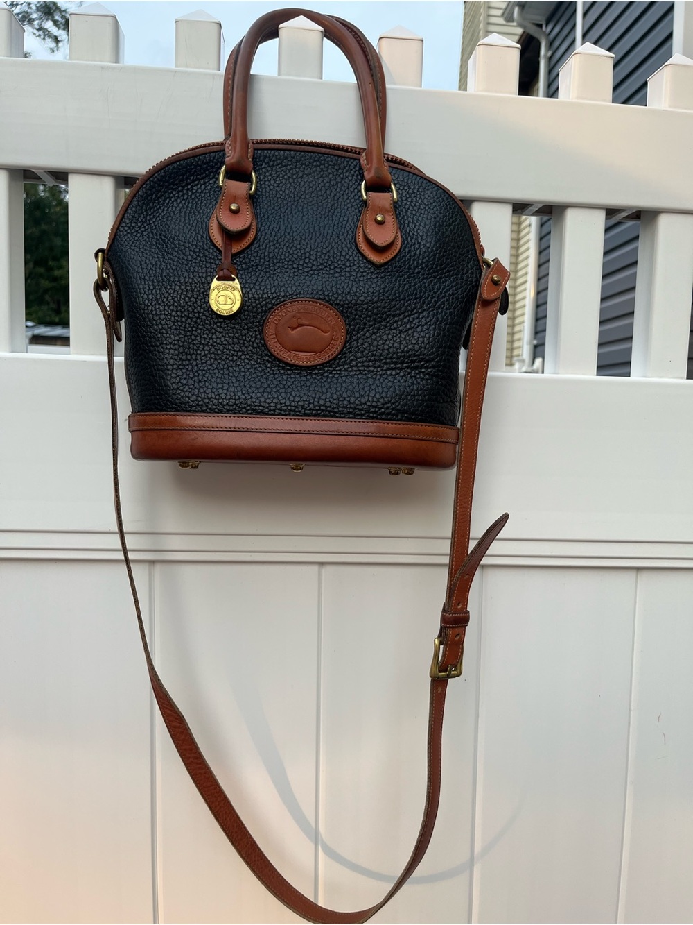 Vintage Dooney & Bourke All Weather Leather Norfolk Case Shoulder Bag /Satchel